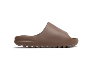 Yeezy Slide “Flax” GX6141 MATTE VERSION