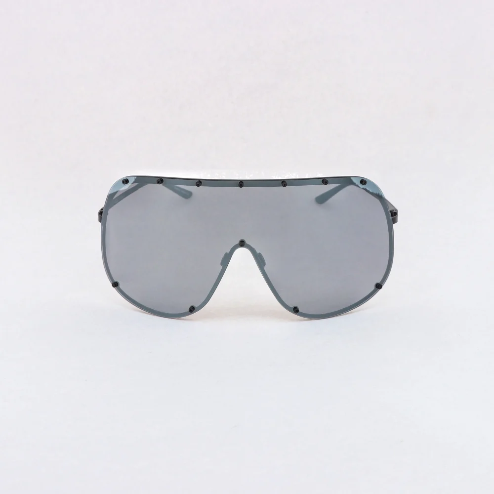 Metal Stud Sunglasses - etkick reps