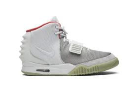 Air Yeezy 2 NRG ‘Pure Platinum’