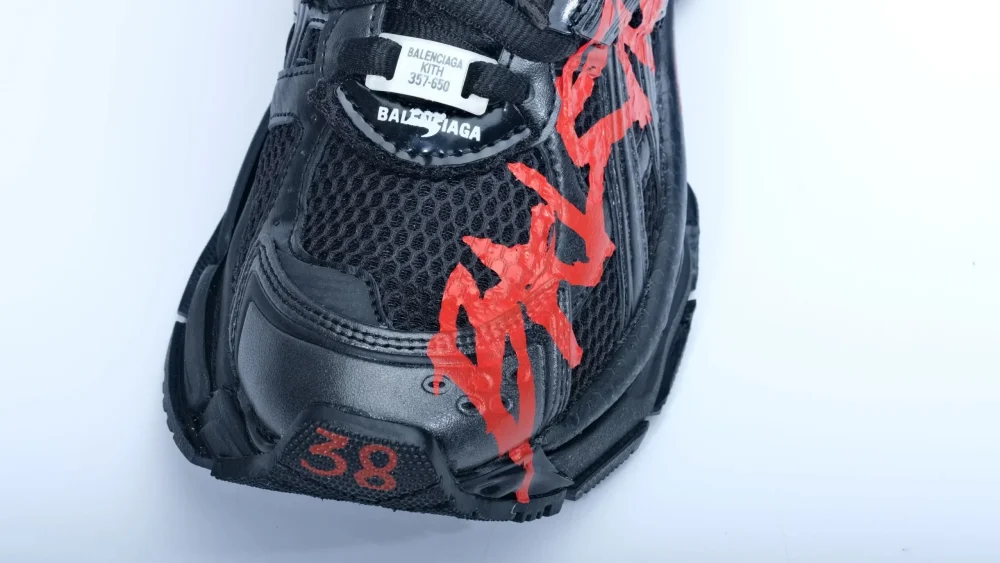 Runner Graffiti Sneaker in Red and black mesh and nylon reps - etkick reps