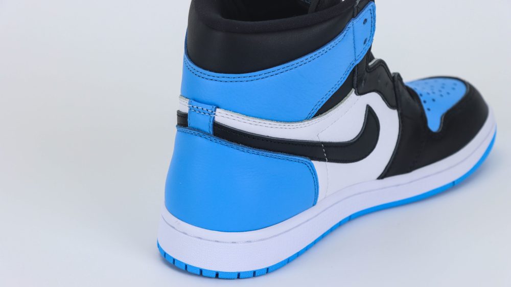 Air Jordan 1 Retro High OG ‘UNC Toe’ Reps - etkick reps