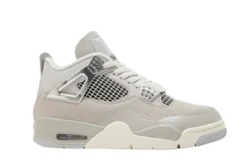 Air Jordan 4 Frozen Moments