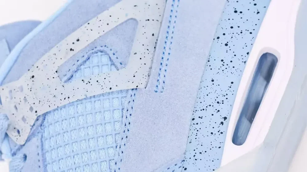 Air Jordan 4 Retro UNC - etkick reps au