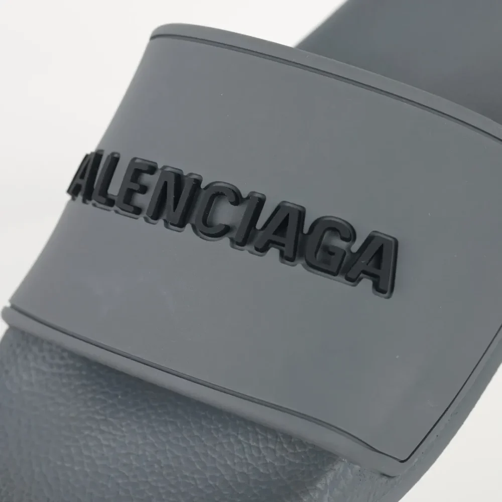 Balenciaga Flip-Flops mit Logo-Print Grey - etkick reps au