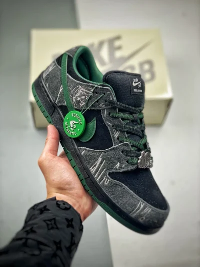 There Skateboards Dunk Low Sneaker Black Green - etkick reps au