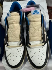 Travis Scott Fragment Design Jordan 1 Special Edition