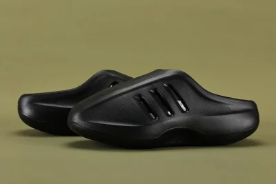 adiFOM IIInfinity Mules Black - etkick reps au