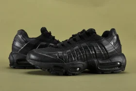 Air Max 95 Essential Triple Black