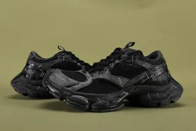 Balenciaga Runner Sneaker in Schwarz Mesh und Nylon