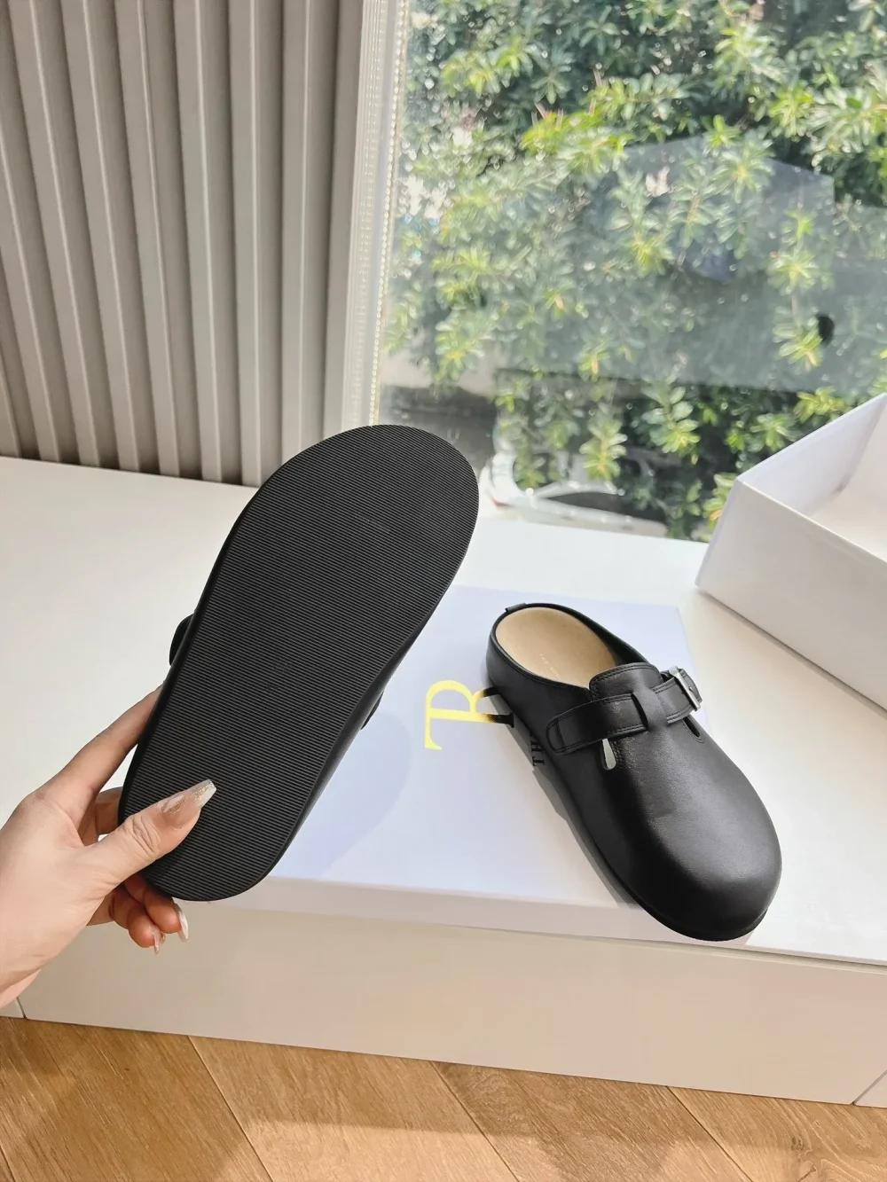 Suede Slippers In Black Top Version - etkick reps au