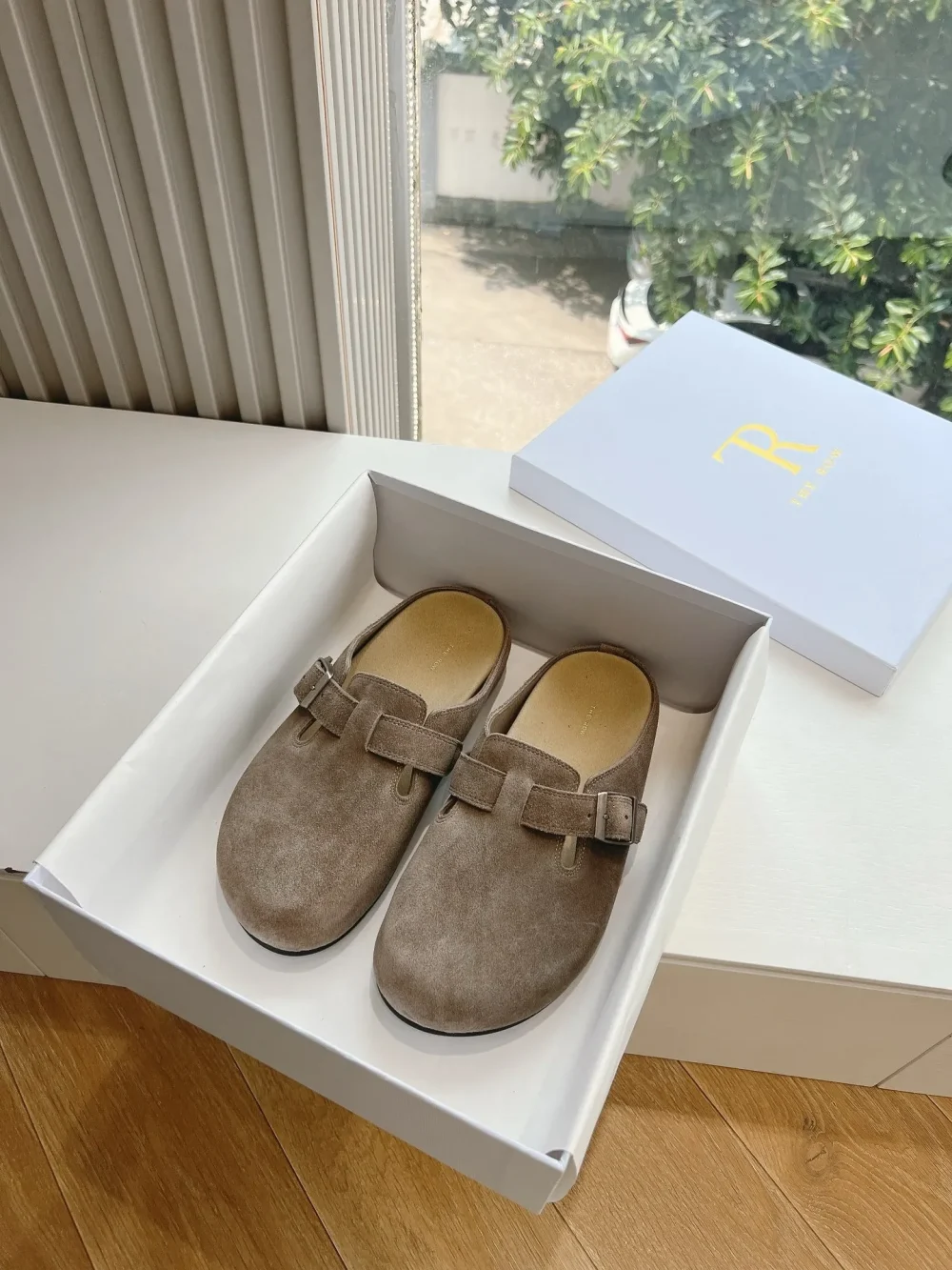 The Range Of Suede Slipper Top Version In Coffee Color - etkick reps au