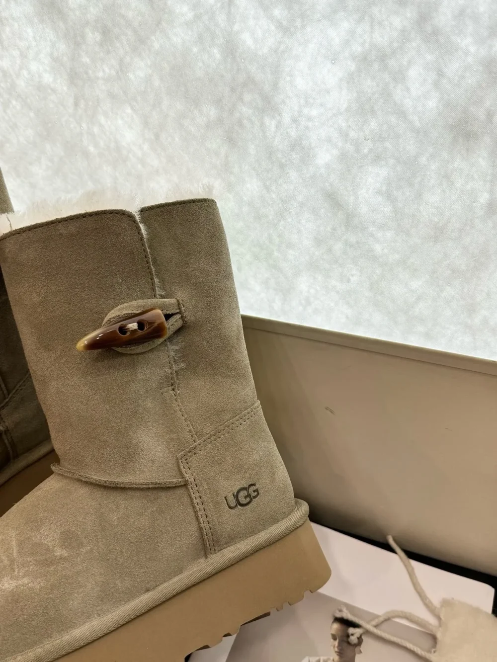 Ugg Wool Boots With Thick Sole And Horn Buckle Antelope Brown - etkick reps au