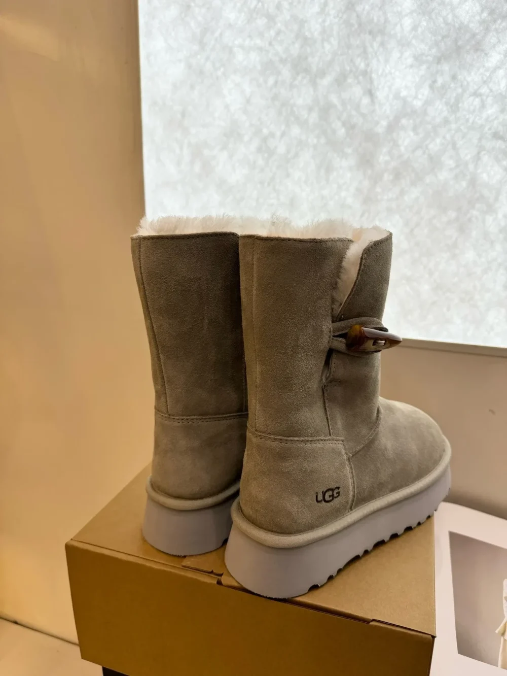 Ugg Wool Boots with Thick Sole and Horn Buckle Pewter Gray - etkick reps au