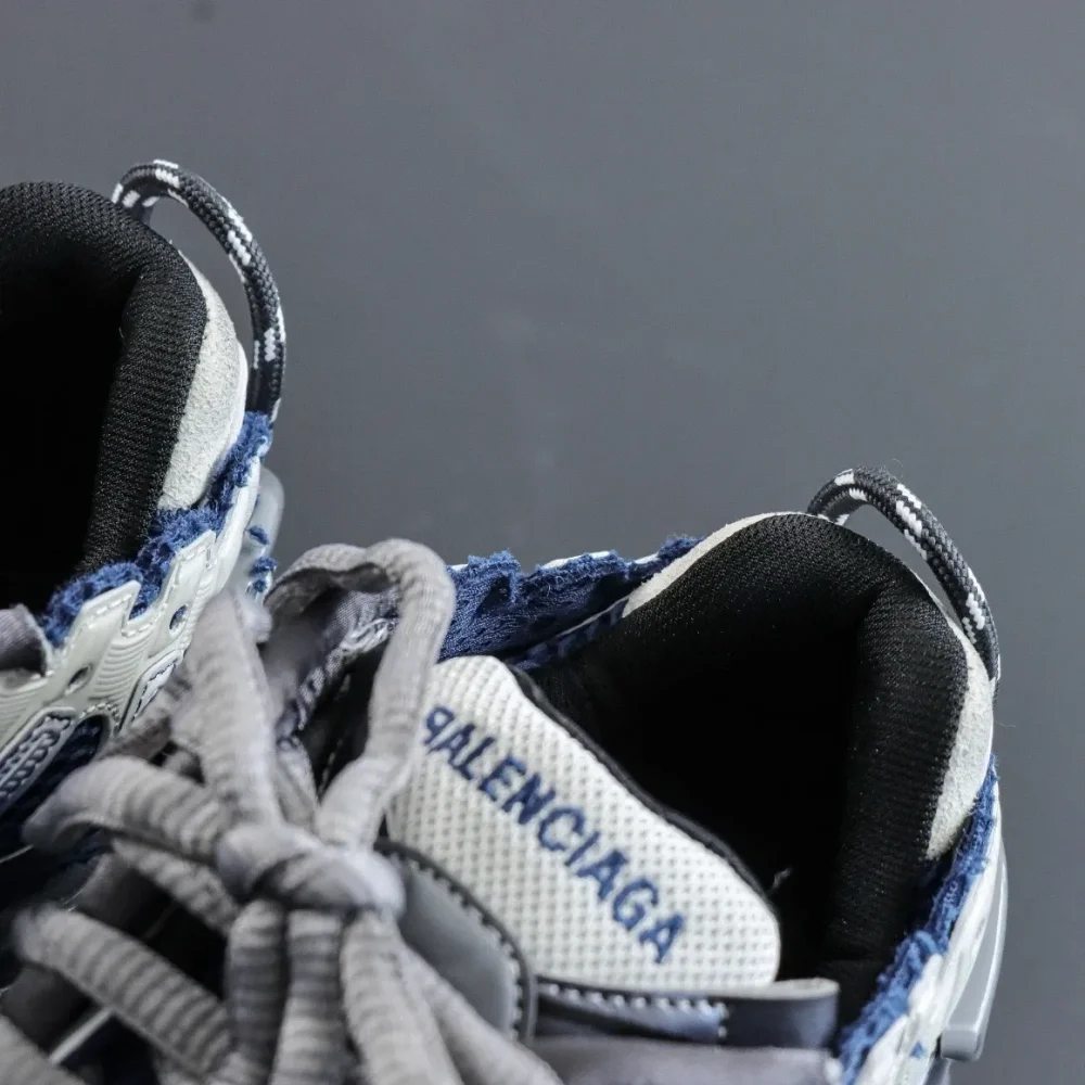 Balenciaga Runner Vintage Deconstructed Low-Top Shoes Blue - etkick reps au