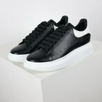 McQueen Oversized Low-Top Sneakers Black/White Reps - etkick reps au