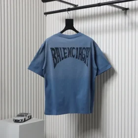 Balenciaga T-Shirt With Batik Logo Print On The Back