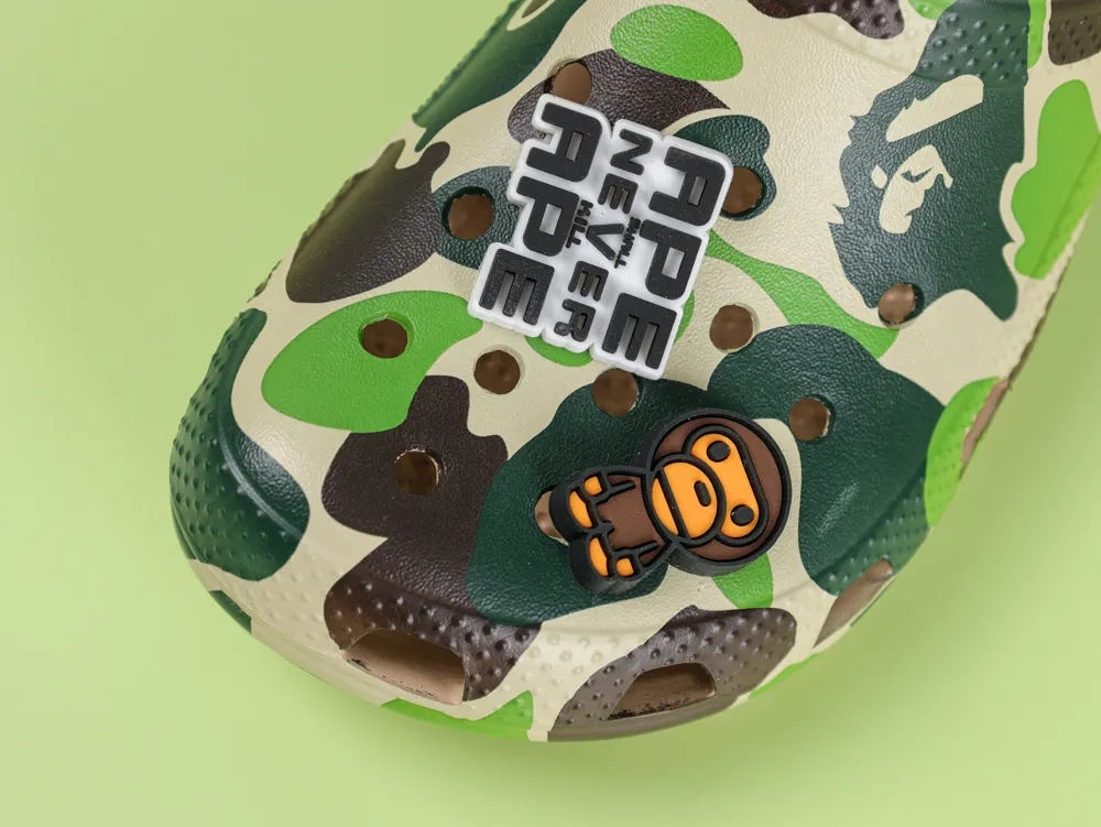 Crocs Classic Clog A Bathing Ape ABC Camo Green - Image 2