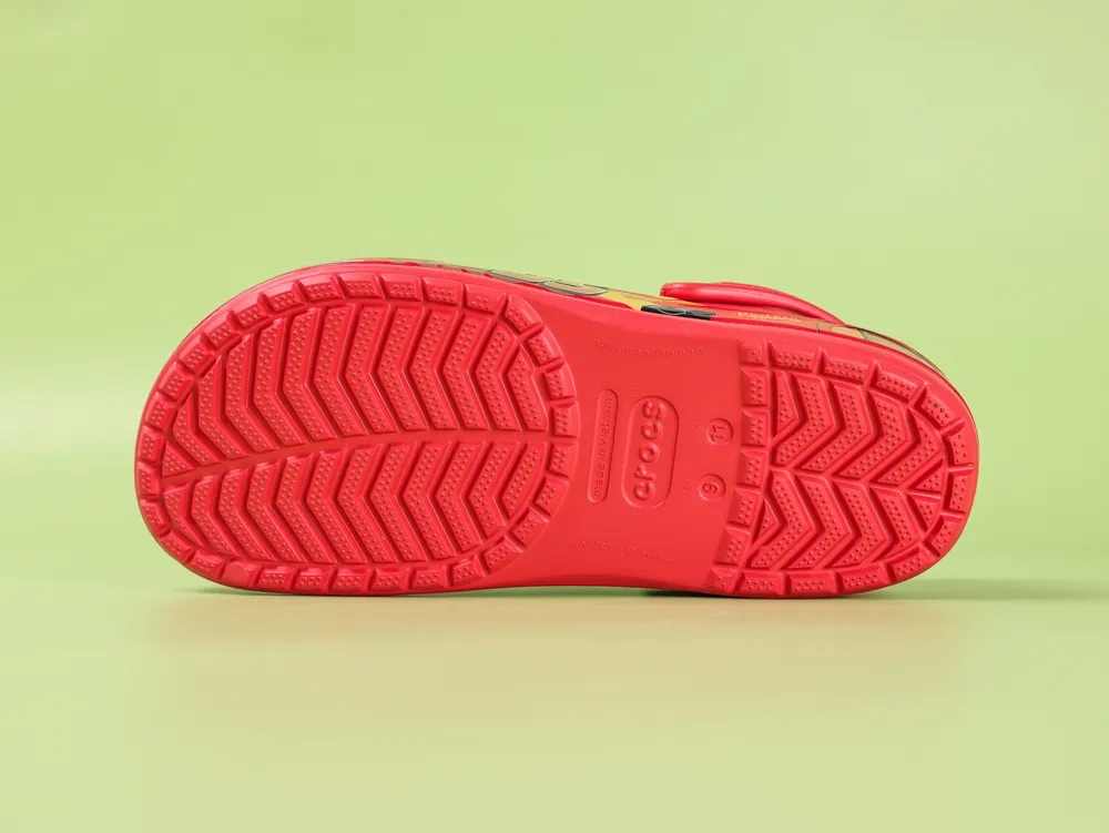 Crocs Disney Pixar Cars Lightning McQueen Clogs Shoes - Image 4