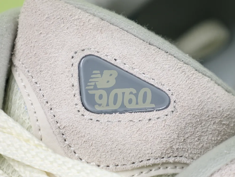 New Balance New Balance 9060 Moonbeam Sea Salt - Image 11
