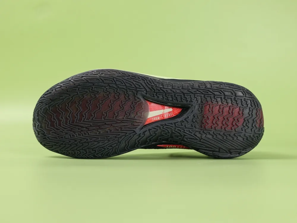 Air Zoom GT Cut Black Hyper Crimson - Image 2