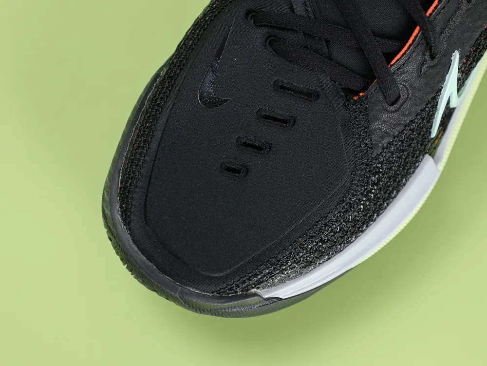 Air Zoom GT Cut Black Hyper Crimson - Image 4