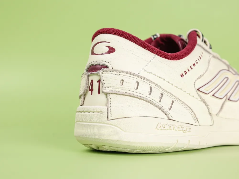 Balenciaga Hamptons Medium Worn White - Image 11