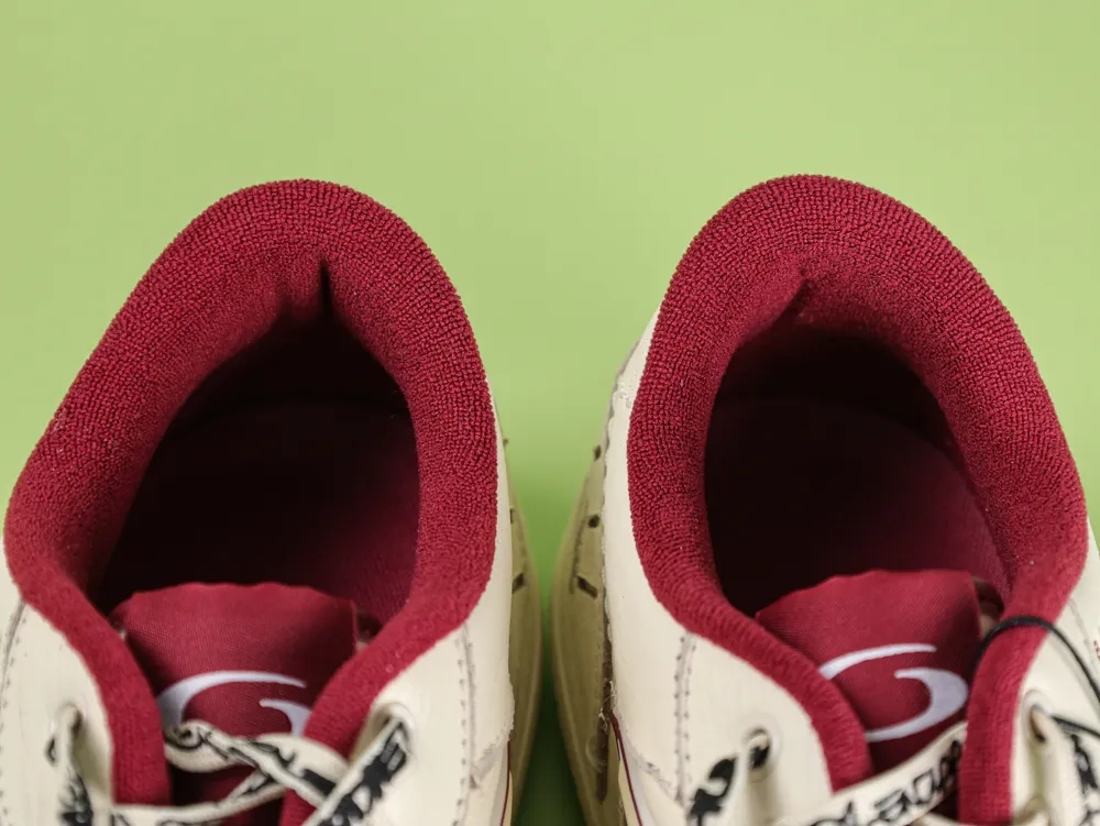 Balenciaga Hamptons Medium Worn White - Image 4