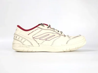 Balenciaga Hamptons Medium Worn White