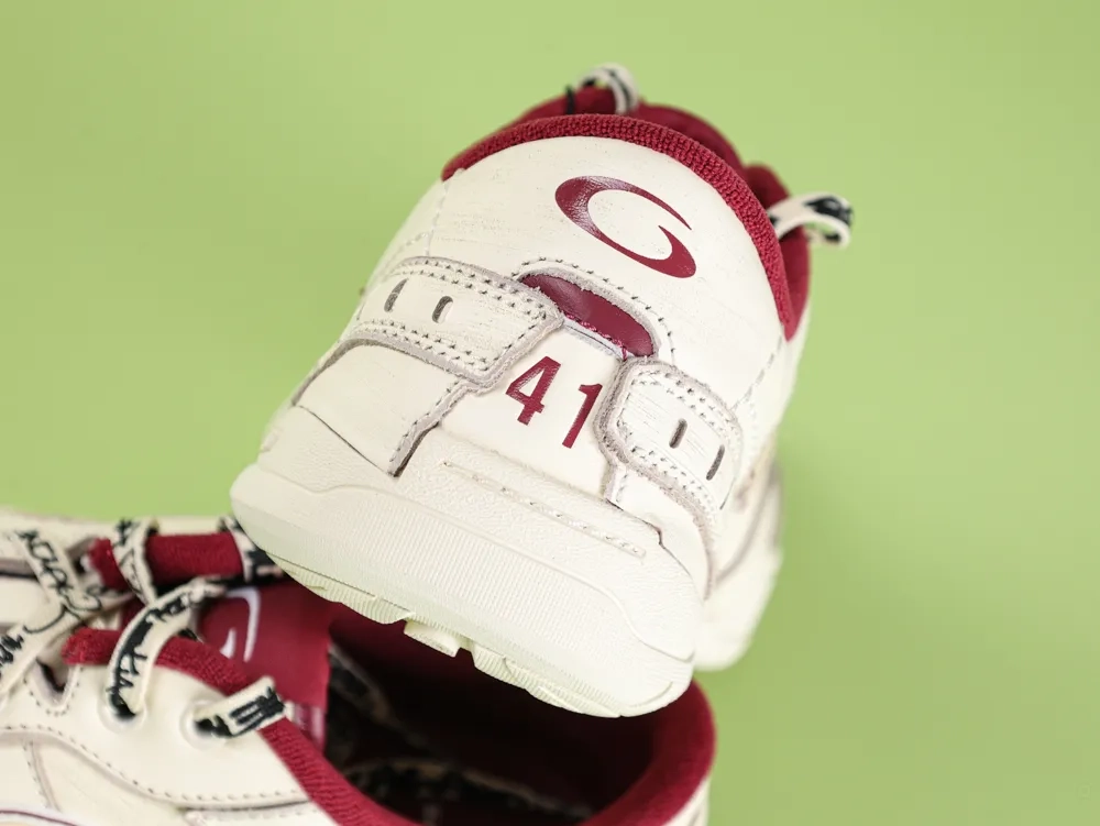 Balenciaga Hamptons Medium Worn White - Image 6