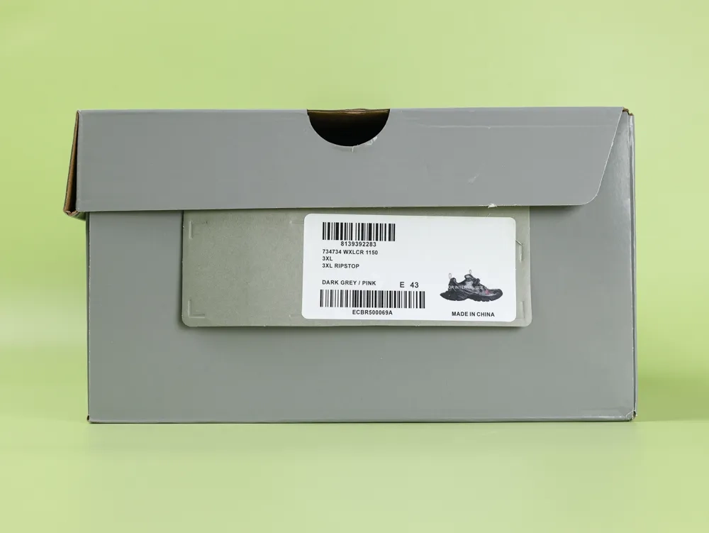 Balenciaga Men 3Xl Sneaker Dark Gray And Pink - Image 12