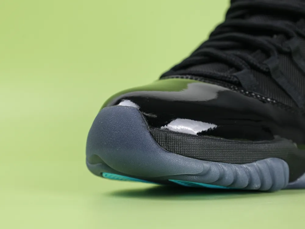 Jordan 11 Retro Gamma Blue Men - Image 10