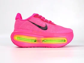 Nike Vomero Running Shoes Pink Red