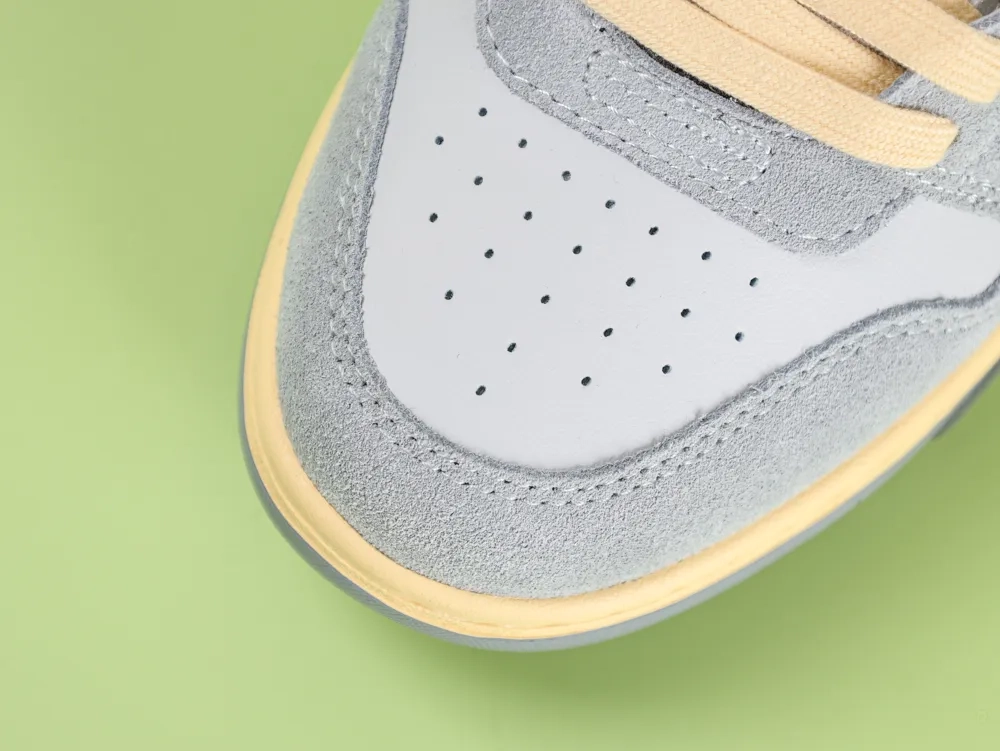 OFF-WHITE Out Of Office 000 Low Tops Light gray Anthracite - Image 11