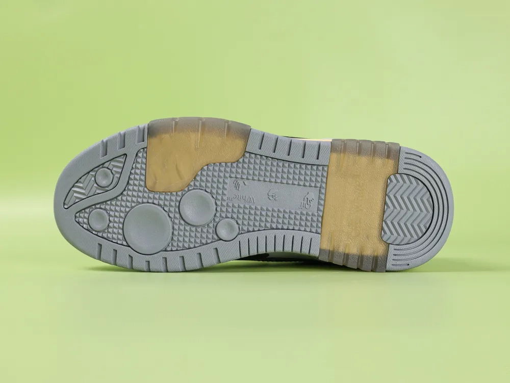 OFF-WHITE Out Of Office 000 Low Tops Light gray Anthracite - Image 9