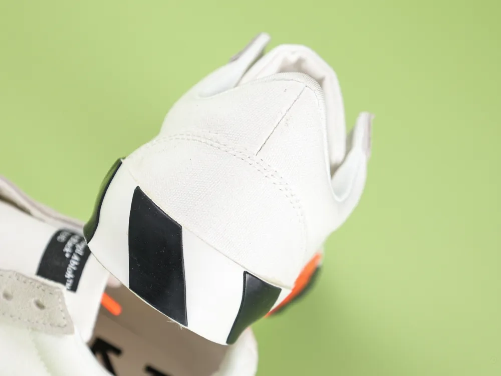 Off-White Low Vulc White Black Aw20 Low-Top Sneakers - Image 9