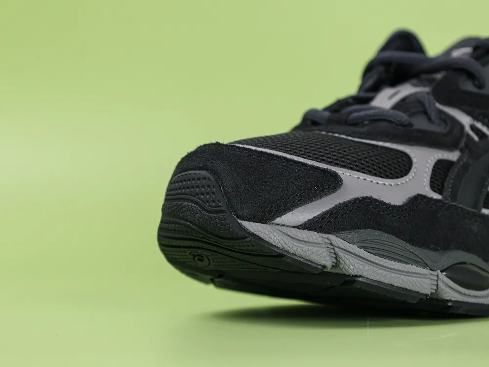 ASICS Gel-NYC Graphite Grey Black - Image 2