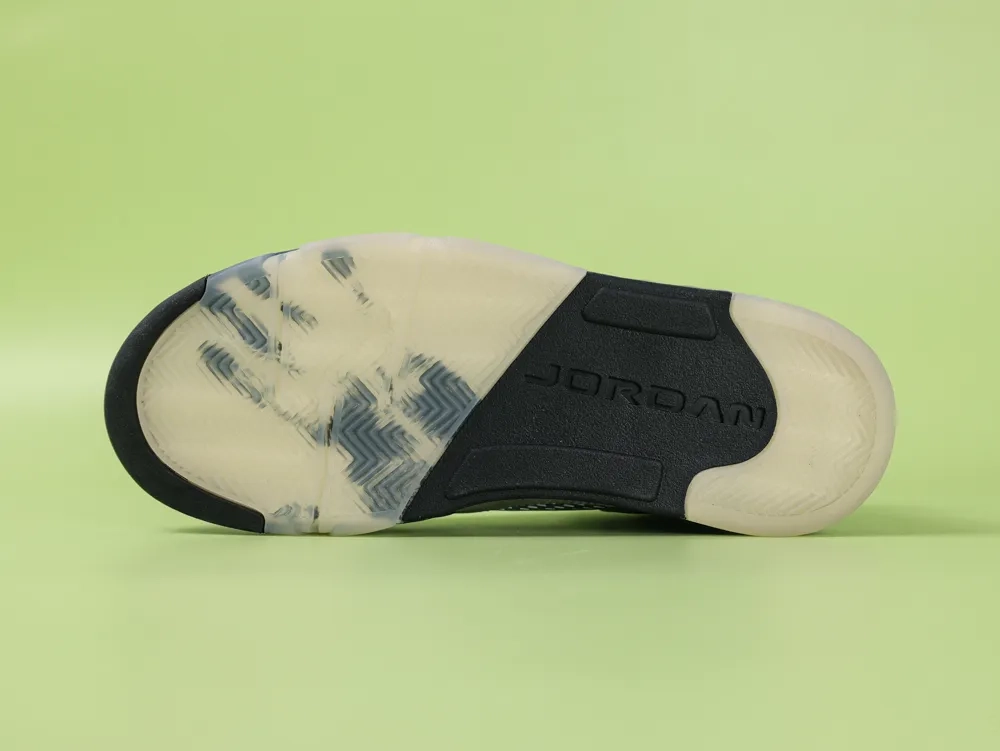 Air Jordan 5 Retro Sneakers Gray - Image 6