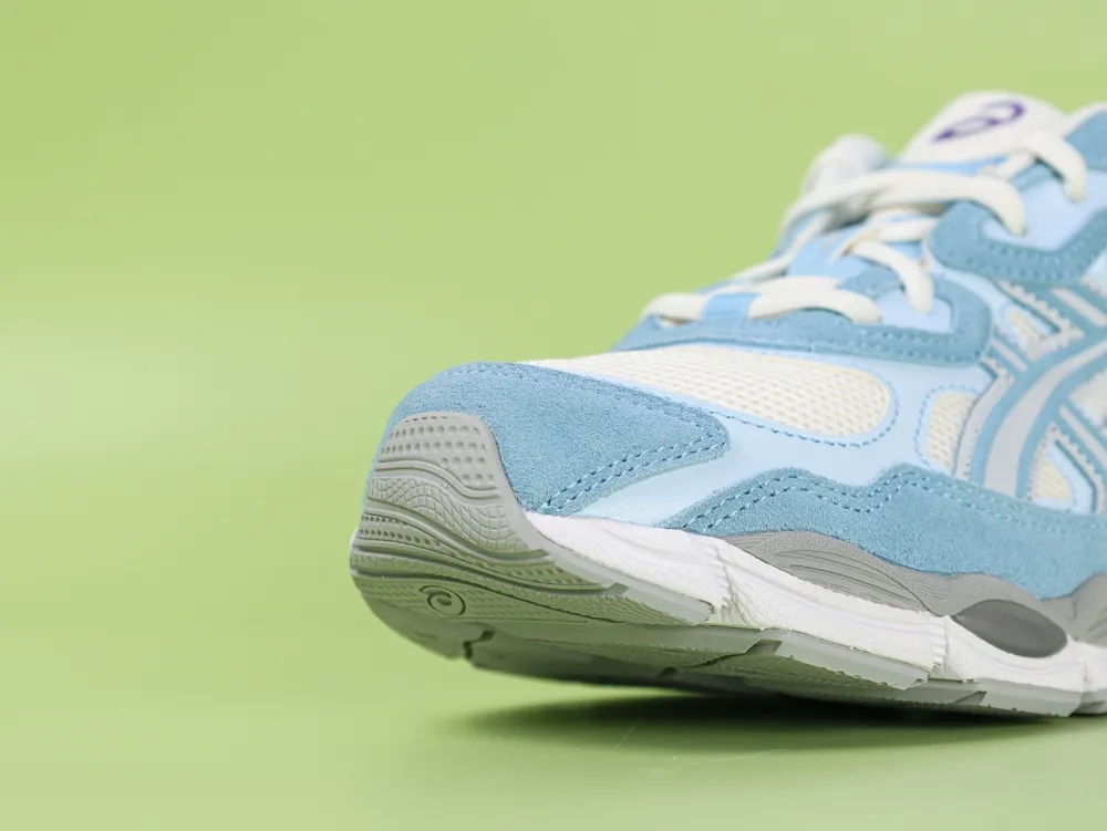 Asics Gel-NYC in light blue - Image 8