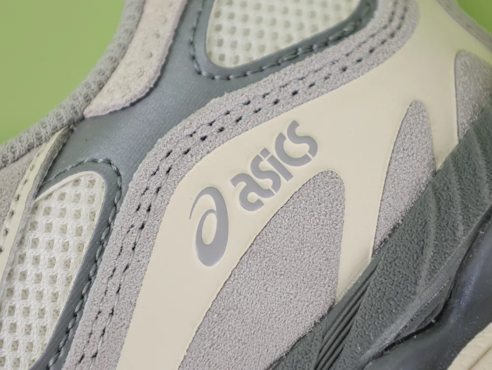 Asics Gel-nyc Sneakers Oyster Grey in White - Image 7