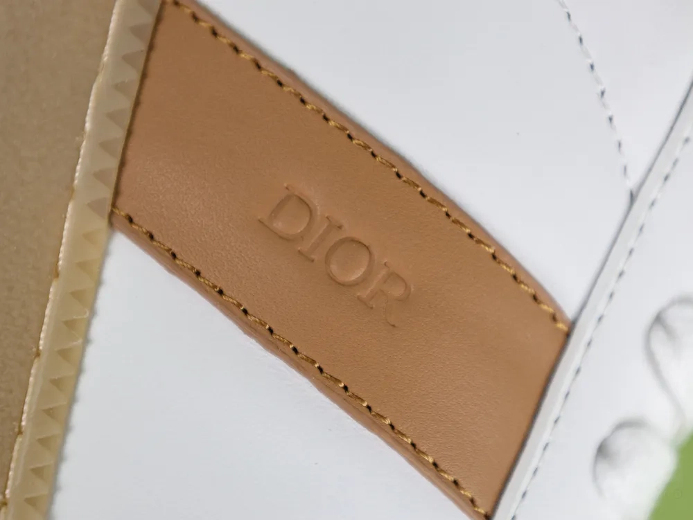 DI B01 Matchpoint Sneaker Smooth calf leather in white and brown - Image 11