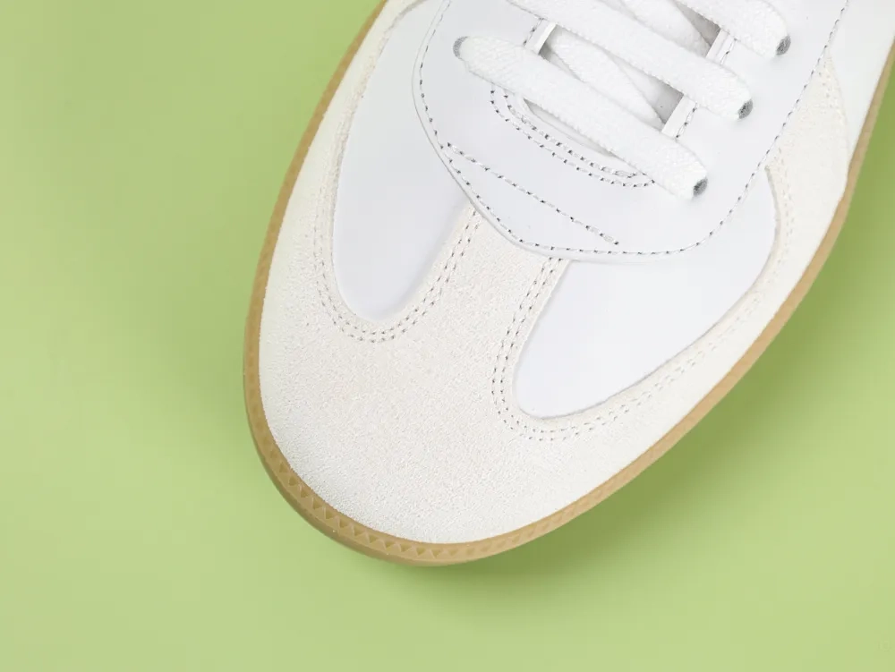 DI B01 Matchpoint Sneaker Smooth calf leather in white and brown - Image 6