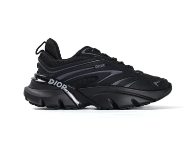 DI B32 Blade Black Mesh and Black Technical Fabric