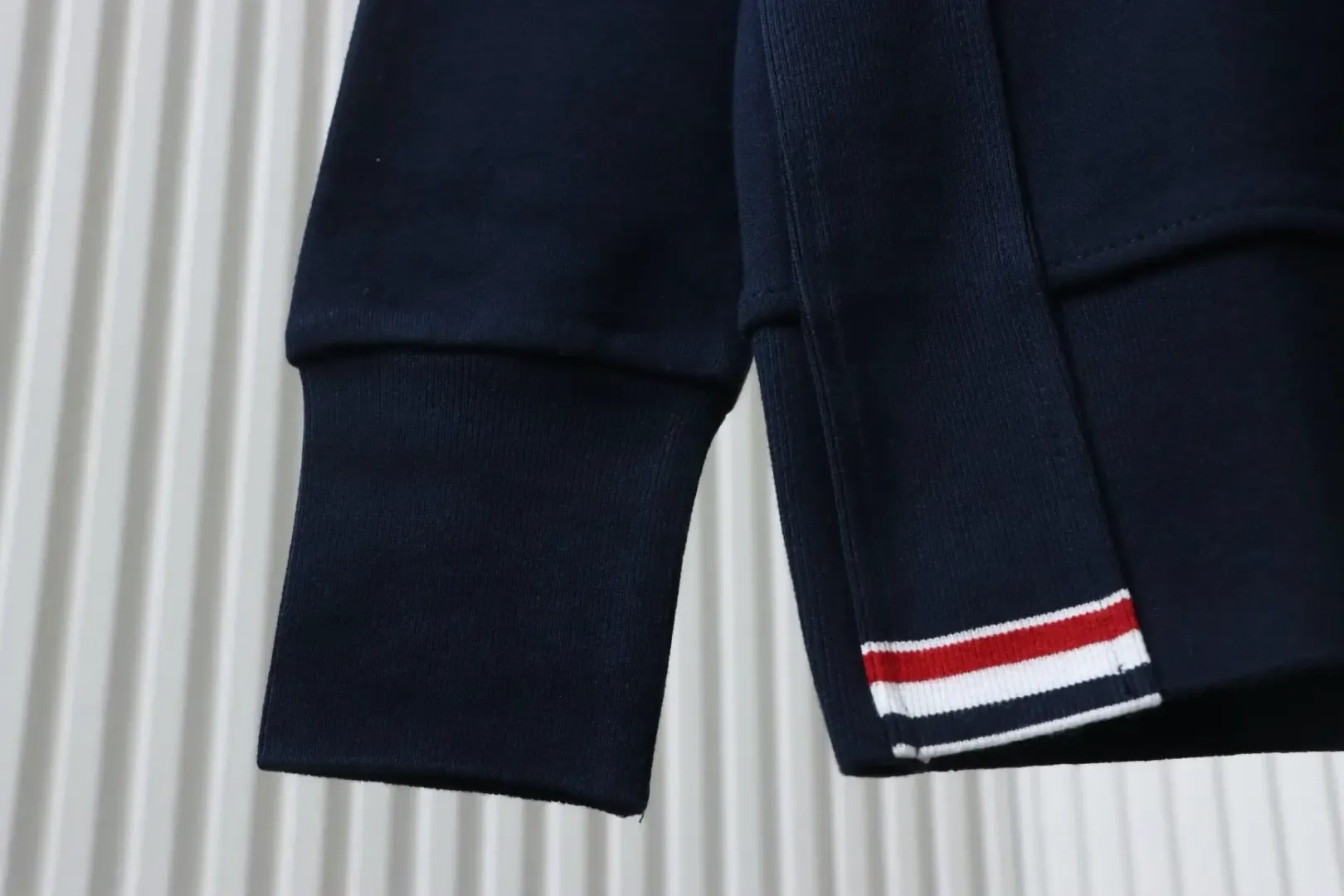 TB Sweatshirt With Round Neck And New Hem - Image 6