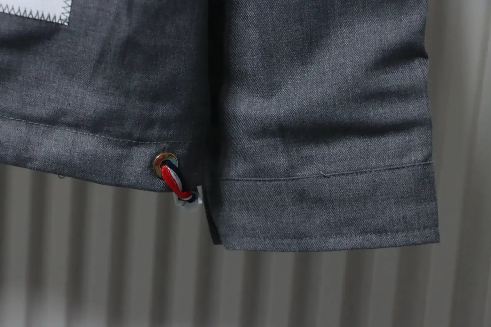 TB Yarn-Dyed Four-Bar Zip Windbreaker - Image 5