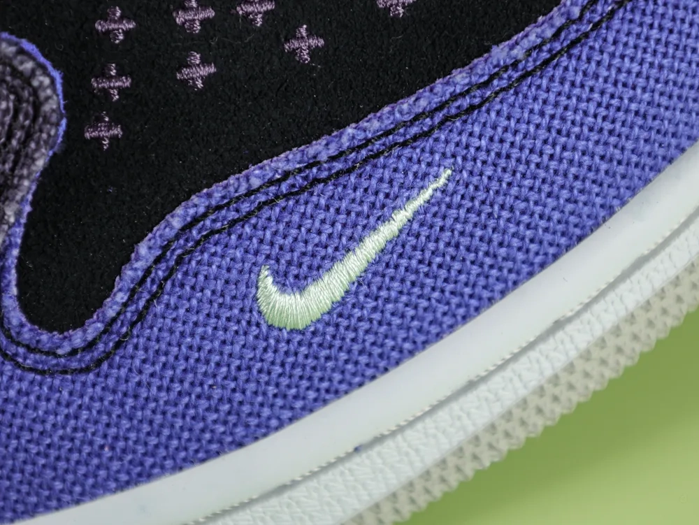 Zion Williamson x Air Jordan 1 Retro Low OG Voodoo Alternate - Image 8