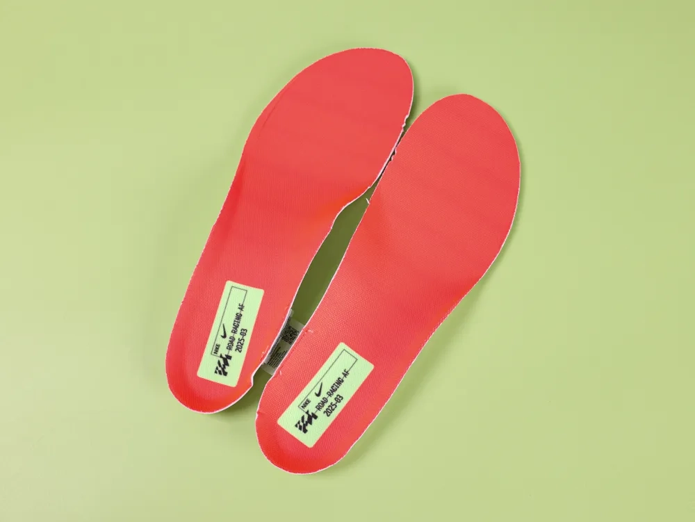 ZoomX AlphaFly 3 Bright Crimson Lime Blast Sneakers - Image 2