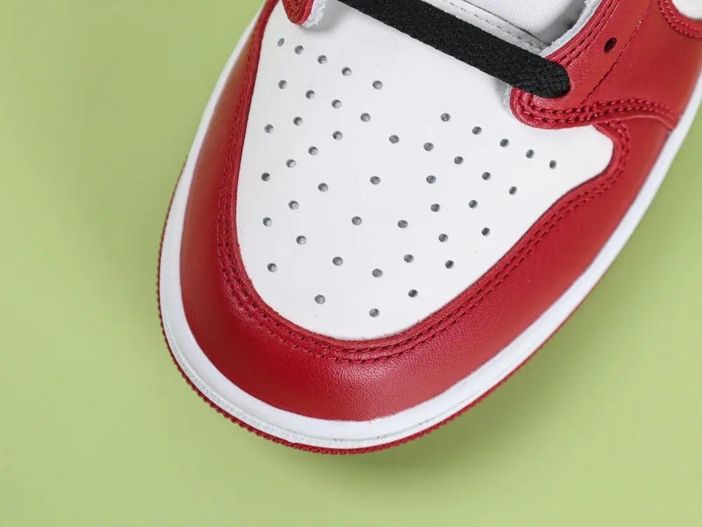 Air Jordan 1 Low OG Sneakers Red 2025 latest version - Image 2