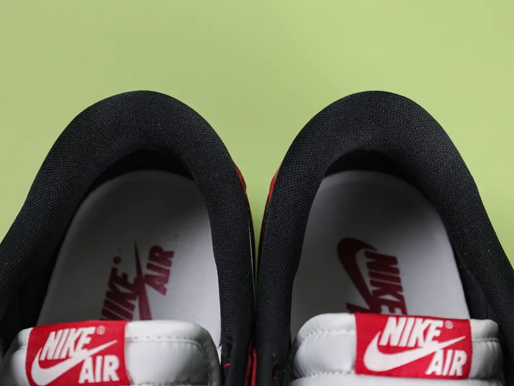 Air Jordan 1 Low OG Sneakers Red 2025 latest version - Image 7
