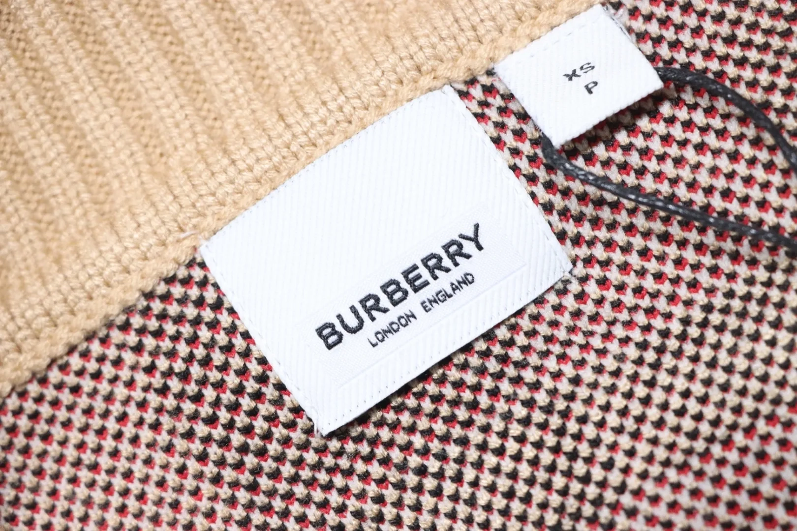 BU Checked Wool Jacquard Cardigan With High Collar - Image 8