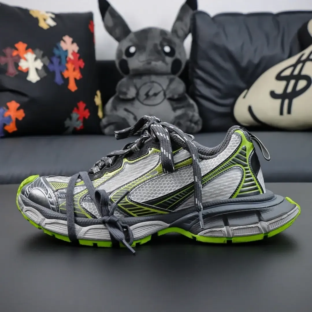 Balenciaga 3Xl Sneakers Gray Low Top Sneakers - Image 3